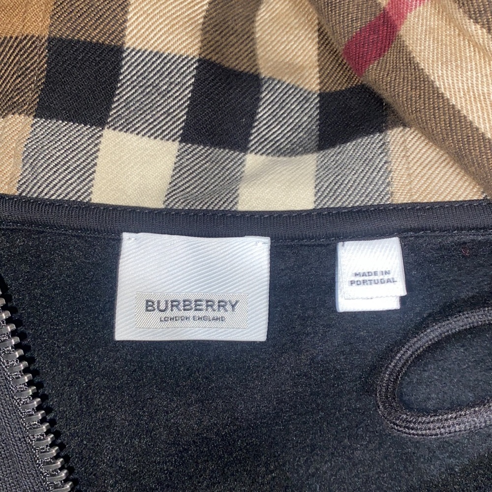 Burberry hoodie - Picture 2 of 4